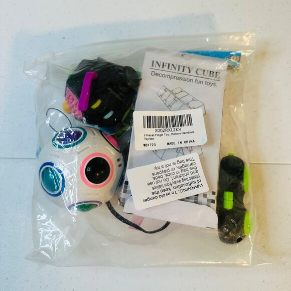 8-Piece Fidget Toy Set For Stress Relief & Focus & decompression - Picture 2 of 9